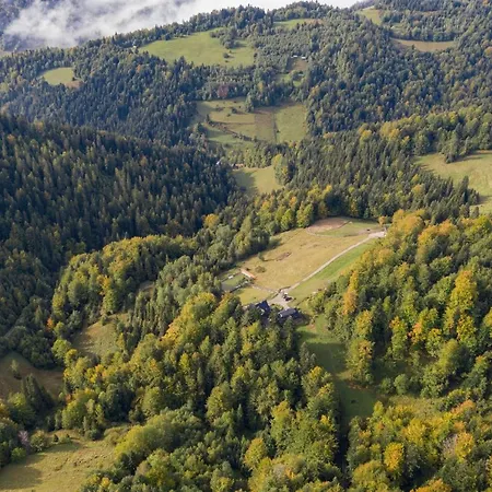 Gorna Mountains - Stable * Ochotnica Górna